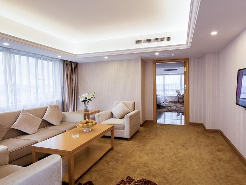 Vienna International Hotel Zhongshan Torch Development Zone Zewnętrze zdjęcie